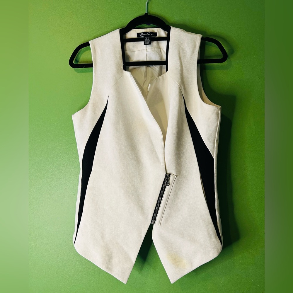 Kenneth Cole New York Black and Cream Vest